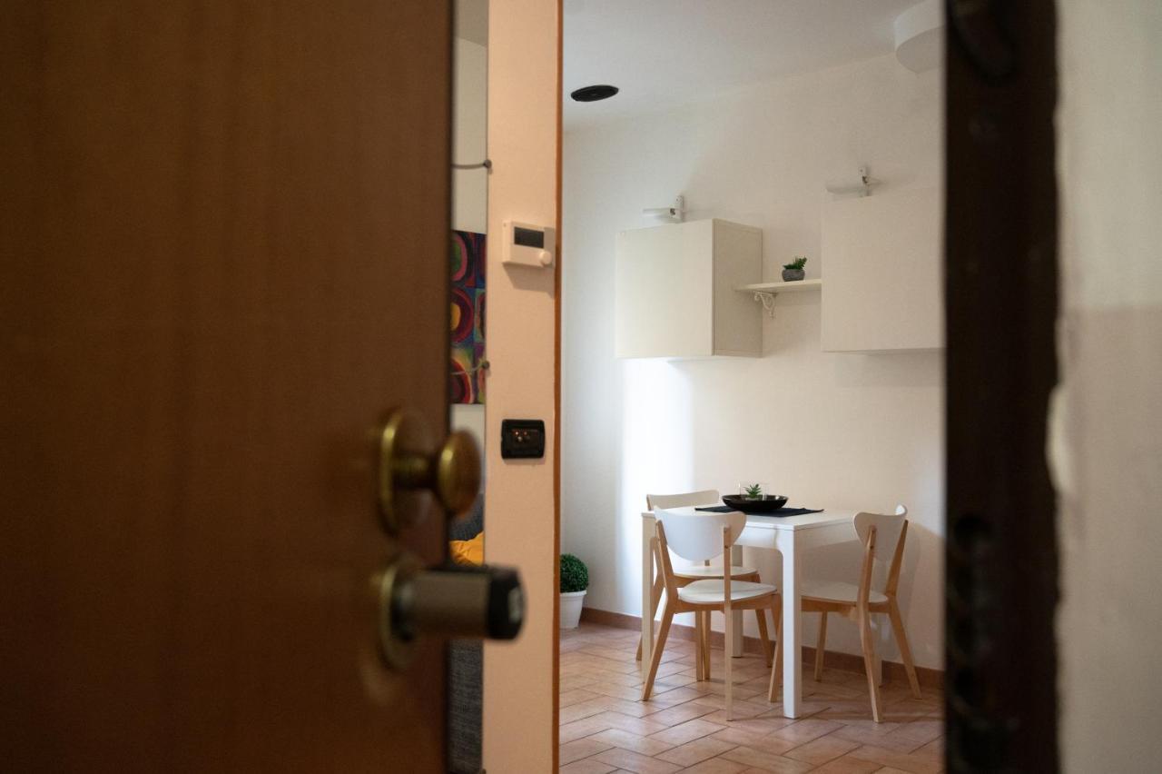 Bed and Breakfast Casa Mazzini Болонья Экстерьер фото